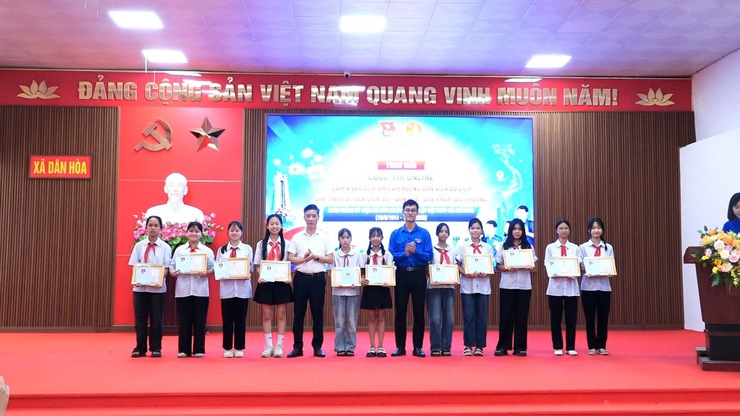ĐOÀN XÃ DÂN HÒA TỔ CHỨC LỄ RA QUÂN CHIẾN DỊCH THANH NIÊN TÌNH NGUYỆN HÈ NĂM 2026- Ảnh 10.