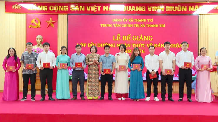 138 học viên hoàn thành lớp bồi dưỡng nhận thức về Đảng khóa III năm 2026- Ảnh 8.