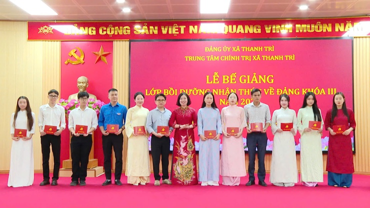 138 học viên hoàn thành lớp bồi dưỡng nhận thức về Đảng khóa III năm 2026- Ảnh 6.