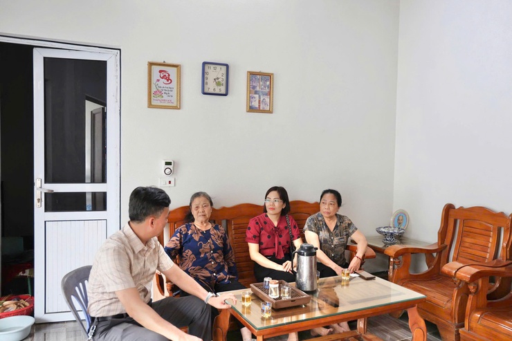 Chung tay dựng xây những mái ấm nghĩa tình- Ảnh 5.