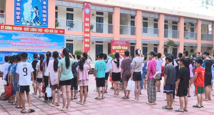 PHÚC THỌ KHAI MẠC LỚP PHỔ CẬP BƠI PHÒNG, CHỐNG ĐUỐI NƯỚC CHO HỌC SINH HÈ NĂM 2026- Ảnh 4.