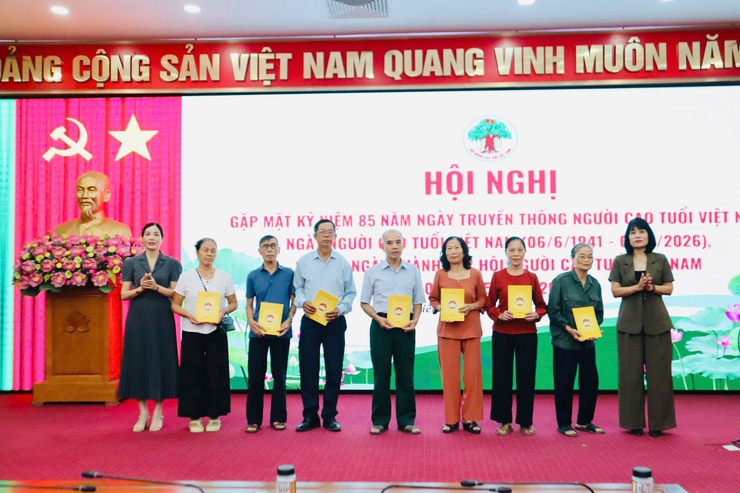 Hội Người cao tuổi phường Từ Liêm kỷ niệm 85 năm Ngày truyền thống Người cao tuổi Việt nam- Ảnh 5.