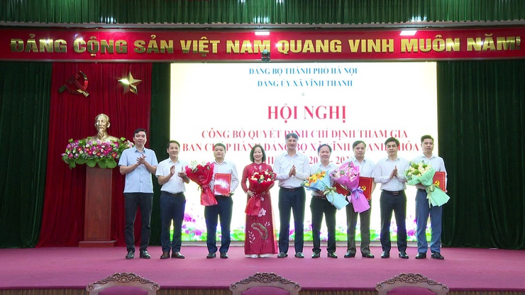 Đảng ủy xã Vĩnh Thanh tổ chức Hội nghị lần thứ Chín Ban Chấp hành Đảng bộ xã khóa I, nhiệm kỳ 2025-2030 (phiên họp mở rộng)- Ảnh 5.