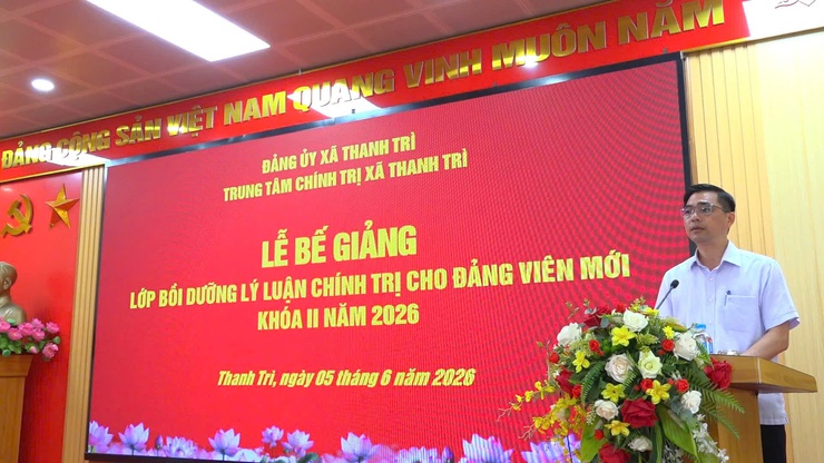 Quần chúng ưu tú hoàn thành lớp bồi dưỡng nhận thức về Đảng khóa II năm 2026- Ảnh 2.