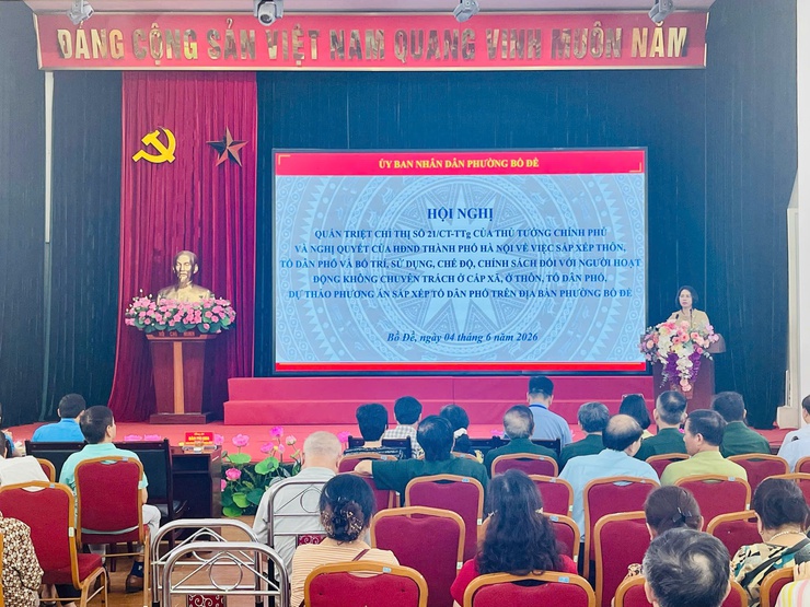 PHƯỜNG BỒ ĐỀ TỔ CHỨC HỘI NGHỊ QUÁN TRIỆT CHỈ THỊ SỐ 21/CT-TTG CỦA THỦ TƯỚNG CHÍNH PHỦ VÀ TRIỂN KHAI PHƯƠNG ÁN SẮP XẾP TỔ DÂN PHỐ TRÊN ĐỊA BÀN- Ảnh 6.