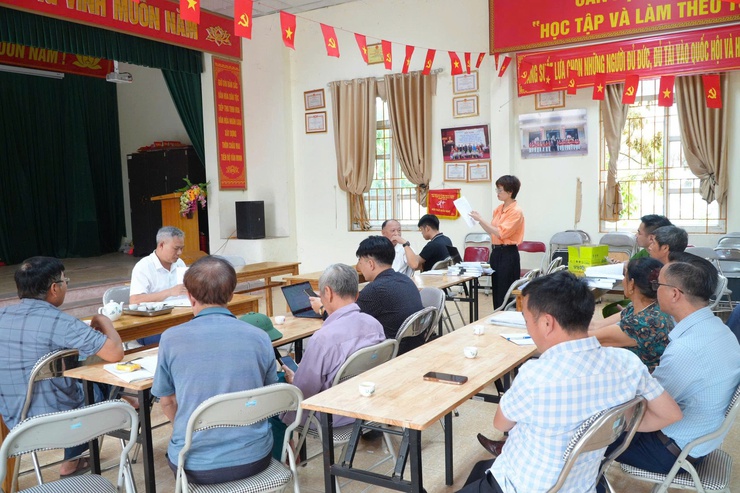 DÂN HÒA: 2 TỔ CÔNG TÁC ĐẶC BIỆT RA QUÂN THÁO GỠ CÁC ĐIỂM NGHẼN GIẢI PHÓNG MẶT BẰNG DỰ ÁN KHU ĐÔ THỊ THỂ THAO OLYMPIC TẠI THÔN CHÂU MAI VÀ TỪ CHÂU- Ảnh 1.