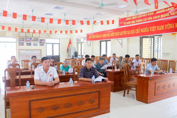 Khởi công xây dựng dự án cải tạo, nâng cấp hệ thống giao thông và thoát nước tại các thôn Phượng Cách 1, Phượng Cách 4- Ảnh 2.