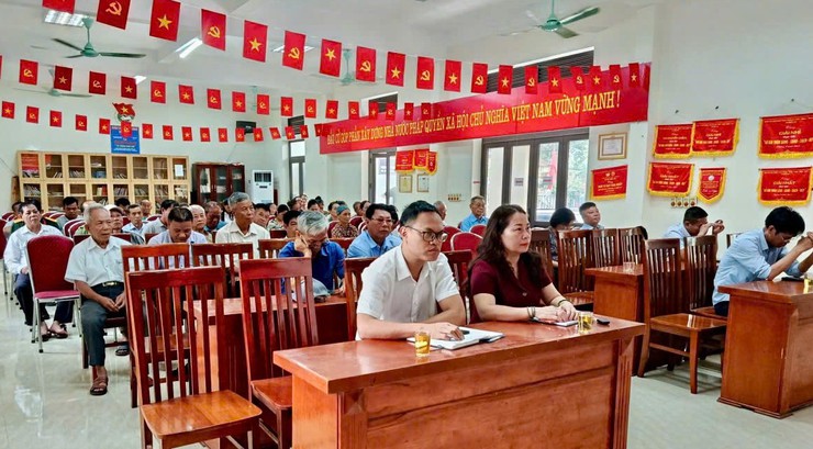 TỔ ĐẠI BIỂU SỐ 02 HĐND XÃ QUỐC OAI TIẾP XÚC CỬ TRI TRƯỚC KỲ HỌP THỨ BA, HĐND XÃ KHÓA II, NHIỆM KỲ 2026 – 2031- Ảnh 2.