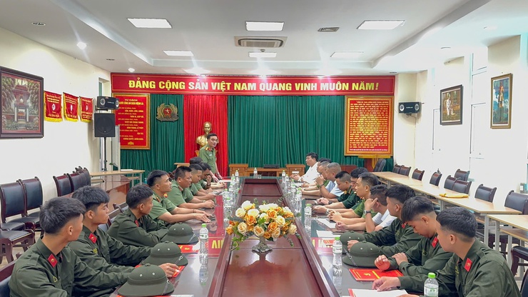 XÃ VĨNH THANH TỔ CHỨC THĂM, ĐỘNG VIÊN CHIẾN SĨ MỚI NĂM 2026- Ảnh 19.