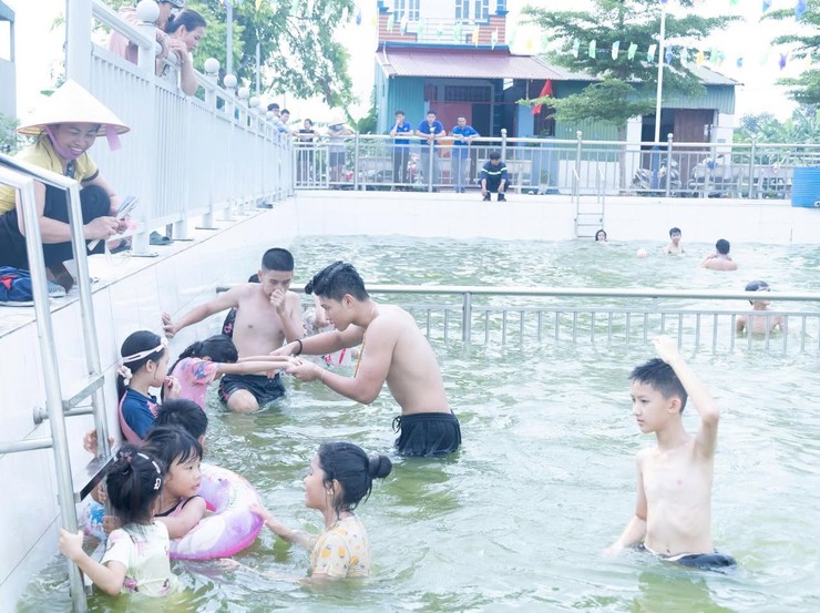 KHAI MẠC LỚP DẠY BƠI, PHÒNG CHỐNG TAI NẠN ĐUỐI NƯỚC CHO THANH THIẾU NHI XÃ ỨNG THIÊN NĂM 2026- Ảnh 5.
