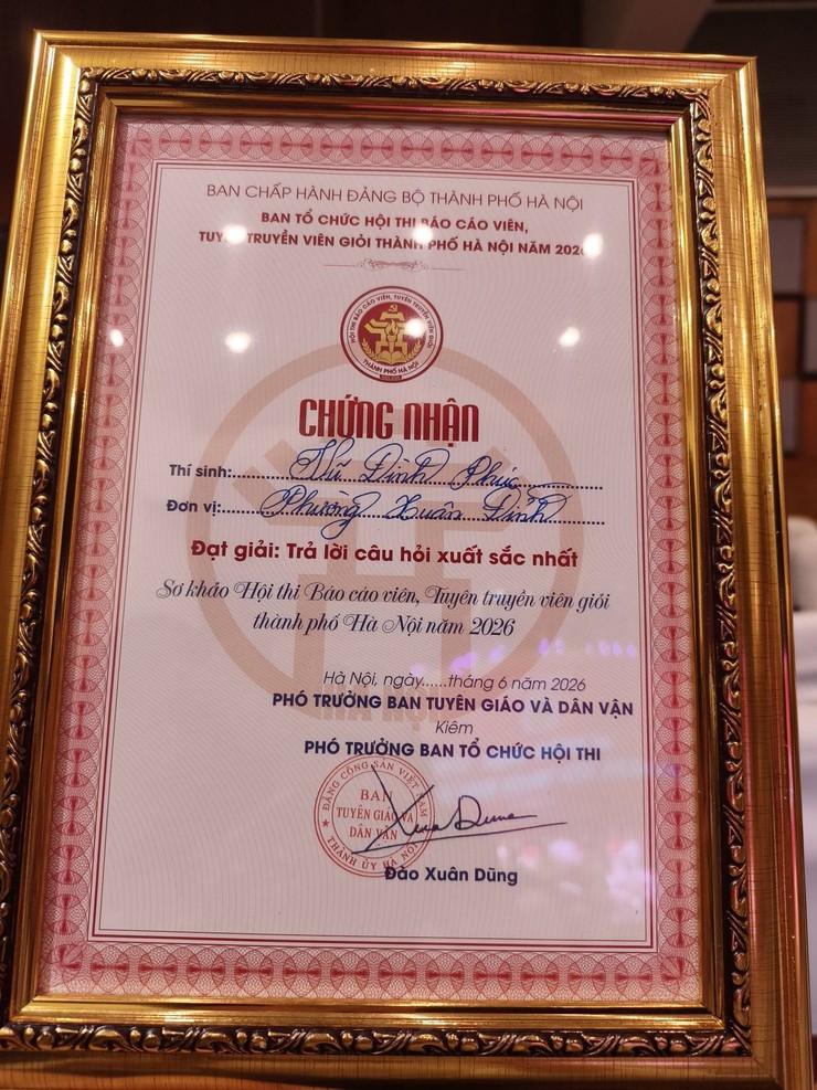 Đại diện phường Xuân Đỉnh đạt giải tại Hội thi báo cáo viên giỏi thành phố Hà Nội cụm 3- Ảnh 2.