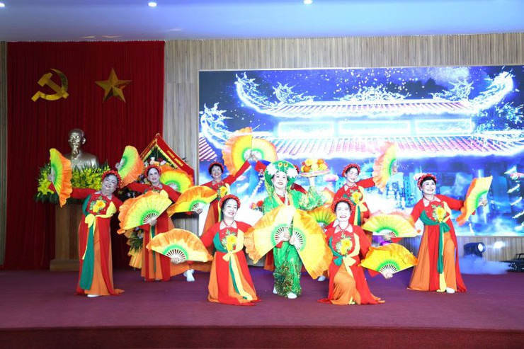 Xuân Mai tổ chức Liên hoan Tiếng hát Người cao tuổi lần thứ nhất năm 2026- Ảnh 6.
