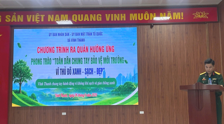 Xã Vĩnh Thanh ra quân hưởng ứng phong trào "Toàn dân chung tay bảo vệ môi trường vì Thủ đô xanh - sạch - đẹp"- Ảnh 1.