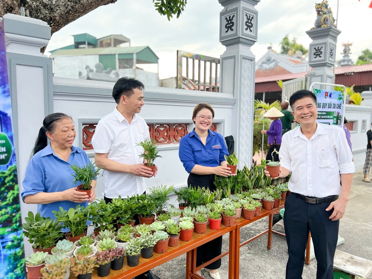 NGỌC HỒI SÔI NỔI CÁC HOẠT ĐỘNG HƯỞNG ỨNG PHONG TRÀO BẢO VỆ MÔI TRƯỜNG VÌ THỦ ĐÔ XANH – SẠCH – ĐẸP.- Ảnh 5.