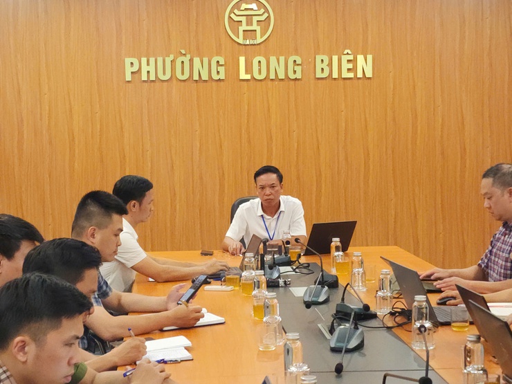 Phường Long Biên tăng tốc chuyển đổi số: Từ áp lực thực tiễn đến khát vọng chính quyền tương lai- Ảnh 1.