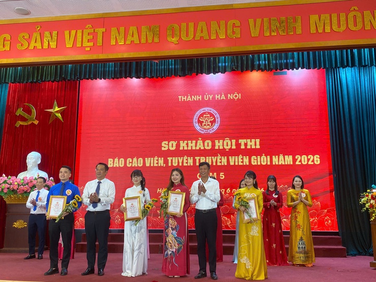 Báo cáo viên xã Vĩnh Thanh đạt Giải Ba tại sơ khảo Hội thi Báo cáo viên, Tuyên truyền viên giỏi thành phố Hà Nội năm 2026, Cụm thi số 5- Ảnh 5.