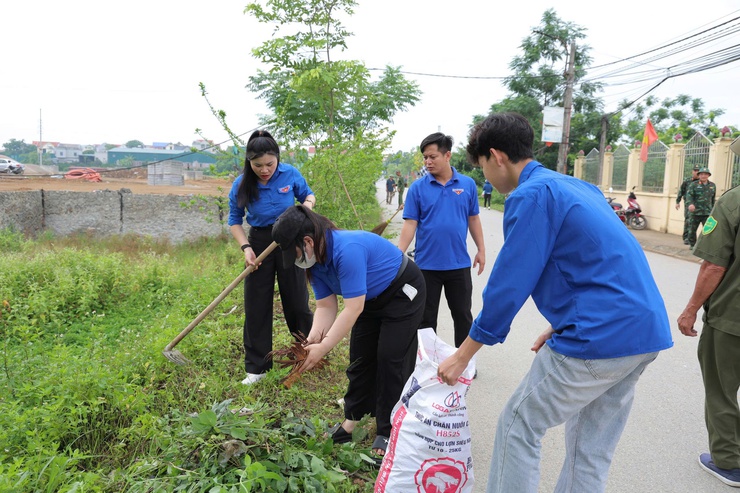 Phú Nghĩa ra quân hưởng ứng phong trào “Toàn dân chung tay bảo vệ môi trường, vì Thủ đô xanh - sạch - đẹp”- Ảnh 11.