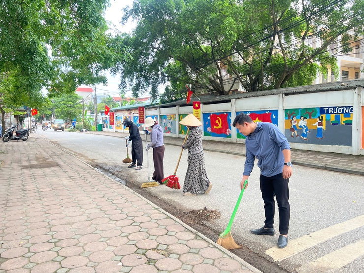 Phú Nghĩa ra quân hưởng ứng phong trào “Toàn dân chung tay bảo vệ môi trường, vì Thủ đô xanh - sạch - đẹp”- Ảnh 15.