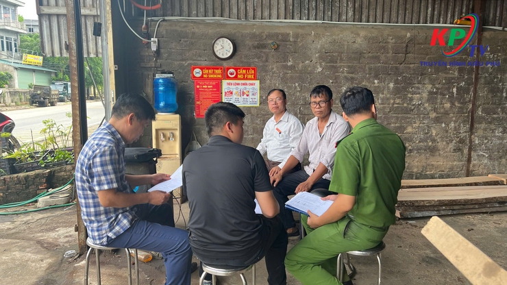 Xã Kiều Phú; Kiểm tra, rà soát và xử lý vi phạm trật tự xây dựng, đất đai và phòng cháy chữa cháy trên địa bàn xã Kiều Phú- Ảnh 1.