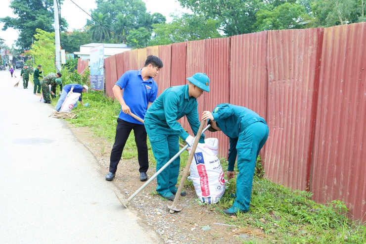 Phú Nghĩa ra quân hưởng ứng phong trào “Toàn dân chung tay bảo vệ môi trường, vì Thủ đô xanh - sạch - đẹp”- Ảnh 19.