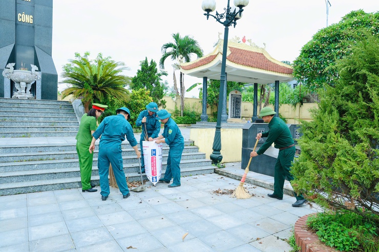 Phú Nghĩa ra quân hưởng ứng phong trào “Toàn dân chung tay bảo vệ môi trường, vì Thủ đô xanh - sạch - đẹp”- Ảnh 23.