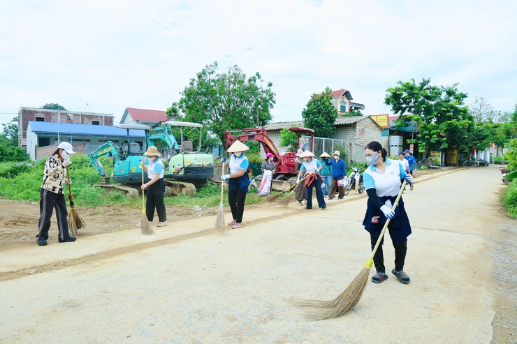 Phú Nghĩa ra quân hưởng ứng phong trào “Toàn dân chung tay bảo vệ môi trường, vì Thủ đô xanh - sạch - đẹp”- Ảnh 33.
