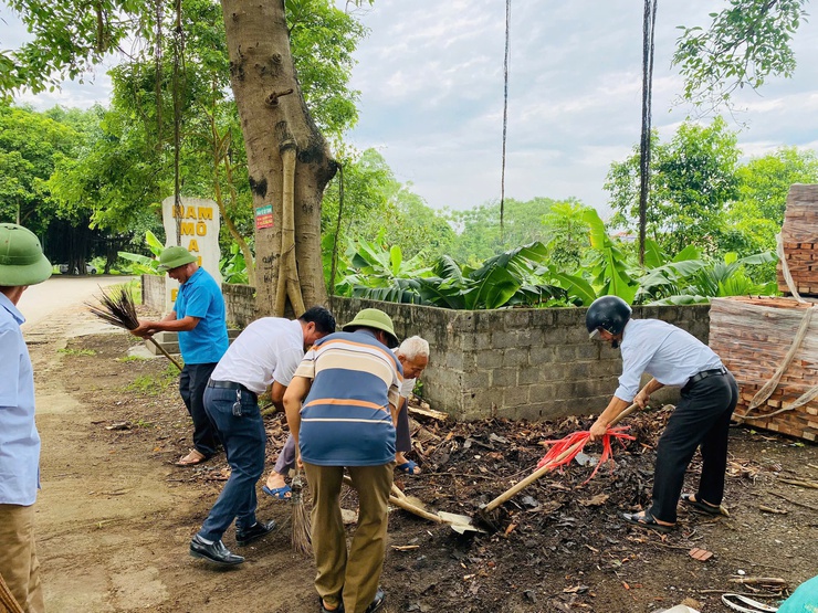 Phú Nghĩa ra quân hưởng ứng phong trào “Toàn dân chung tay bảo vệ môi trường, vì Thủ đô xanh - sạch - đẹp”- Ảnh 40.