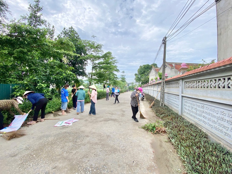Phú Nghĩa ra quân hưởng ứng phong trào “Toàn dân chung tay bảo vệ môi trường, vì Thủ đô xanh - sạch - đẹp”- Ảnh 42.