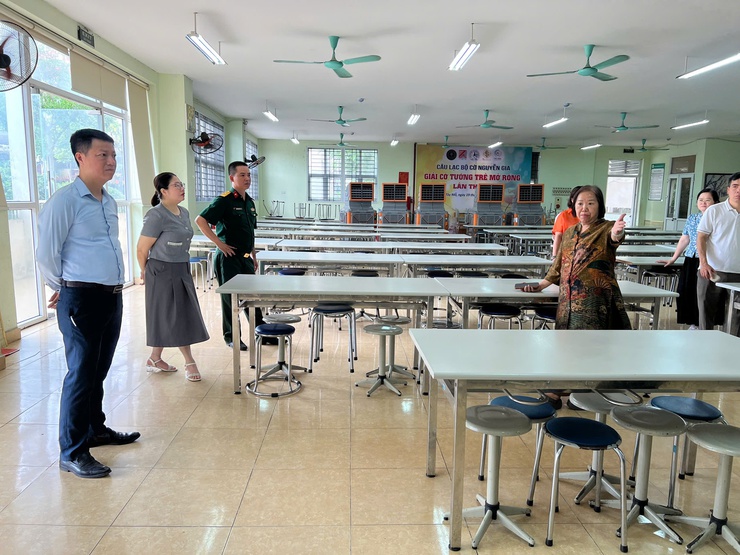 Kiểm tra cơ sở vật chất phục vụ kỳ thi tốt nghiệp Trung học phổ thông năm 2026- Ảnh 7.
