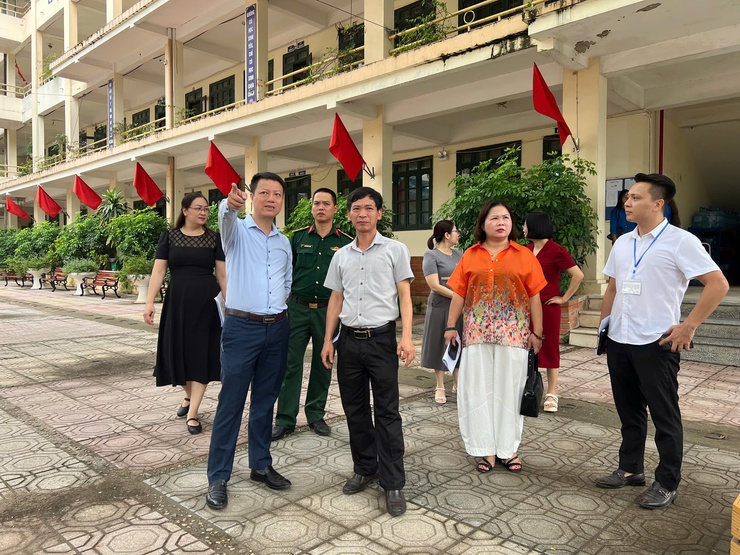 Kiểm tra cơ sở vật chất phục vụ kỳ thi tốt nghiệp Trung học phổ thông năm 2026- Ảnh 8.