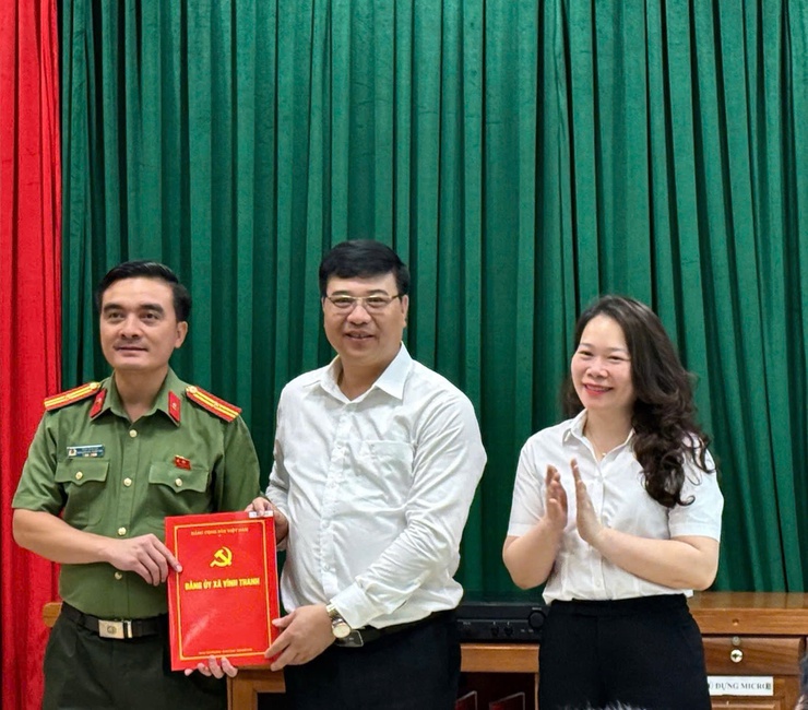 XÃ VĨNH THANH TỔ CHỨC THĂM, ĐỘNG VIÊN CHIẾN SĨ MỚI NĂM 2026- Ảnh 12.