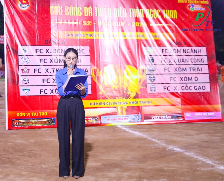 Lễ khai mạc Giải Bóng đá Thiếu niên thôn Ngọc Than lần thứ II năm 2026 – Tranh Cúp U17- Ảnh 3.
