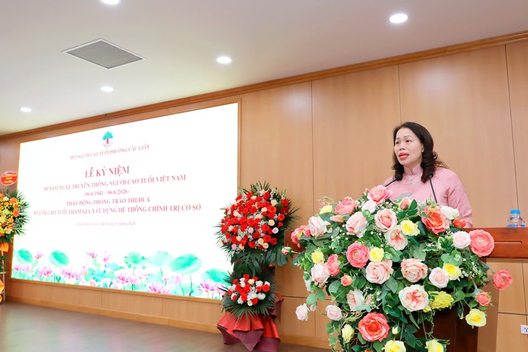 HỘI NGƯỜI CAO TUỔI PHƯỜNG CẦU GIẤY TỔ CHỨC LỄ KỶ NIỆM 85 NĂM NGÀY TRUYỀN THỐNG NGƯỜI CAO TUỔI VIỆT NAM VÀ PHÁT ĐỘNG PHONG TRÀO THI ĐUA THAM GIA XÂY DỰNG HỆ THỐNG CHÍNH TRỊ Ở CƠ SỞ- Ảnh 1.