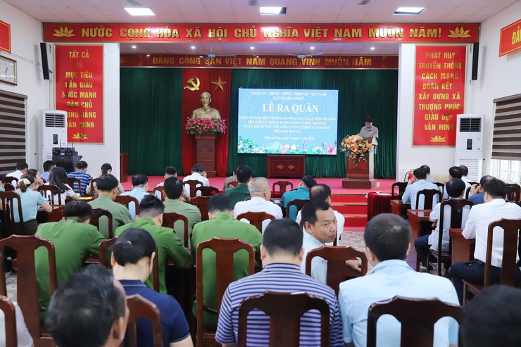 Xã Thượng Phúc ra quân tổng vệ sinh môi trường hưởng ứng ngày môi trường Thế giới 5/6- Ảnh 1.