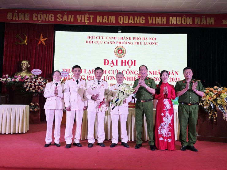 Đại hội thành lập Hội cựu Công an nhân dân phường Phú Lương, nhiệm kỳ 2026 - 2031- Ảnh 5.