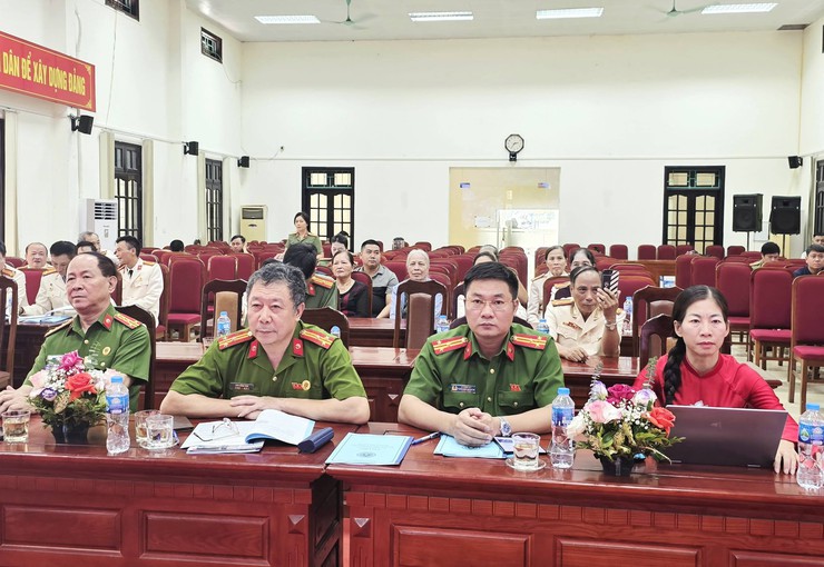 Đại hội thành lập Hội cựu Công an nhân dân phường Phú Lương, nhiệm kỳ 2026 - 2031- Ảnh 1.