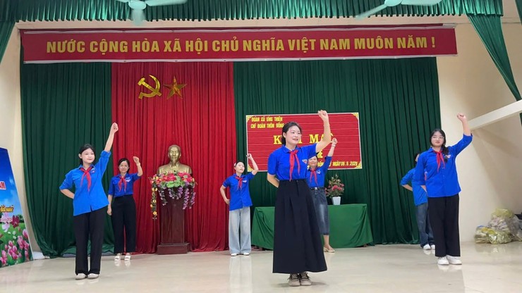 THÔN ĐỐNG VŨ KHAI MẠC SINH HOẠT HÈ NĂM 2026 TẠO SÂN CHƠI LÀNH MẠNH CHO THANH THIẾU NHI TRONG DỊP HÈ- Ảnh 2.