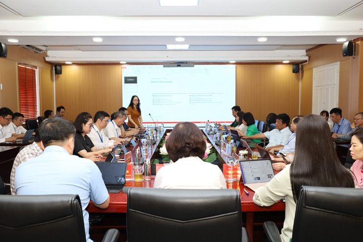 Hội đồng nhân dân phường Bồ Đề bồi dưỡng kỹ năng hoạt động và chuyển đổi số cho đại biểu HĐND phường- Ảnh 3.