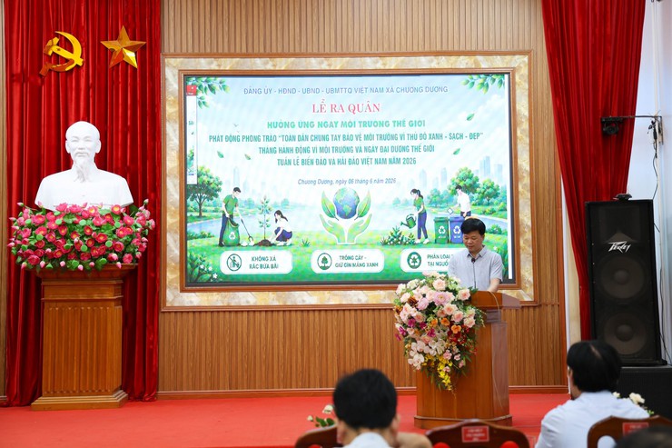 Xã Chương Dương ra quân hưởng ứng phong trào "Toàn dân chung tay bảo vệ môi trường, vì Thủ đô Xanh – Sạch – Đẹp"- Ảnh 1.