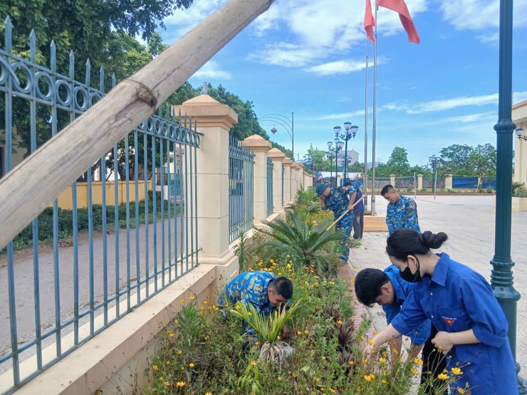 THANH NIÊN TIỂU ĐOÀN 64 PHỐI HỢP THỰC HIỆN CHƯƠNG TRÌNH THANH NIÊN TÌNH NGUYỆN HÈ NĂM 2026- Ảnh 1.