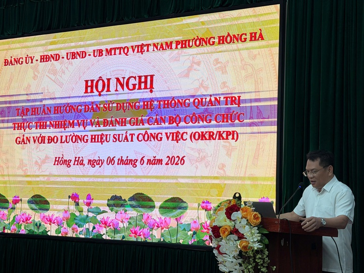 PHƯỜNG HỒNG HÀ TỔ CHỨC HỘI NGHỊ TẬP HUẤN HỆ THỐNG HANOIWORK VÀ ĐÁNH GIÁ CÁN BỘ THEO PHƯƠNG PHÁP OKR/KPI- Ảnh 3.