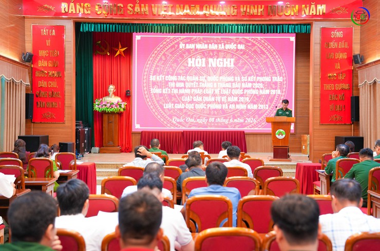 XÃ QUỐC OAI TỔ CHỨC HỘI NGHỊ SƠ KẾT CÔNG TÁC QUÂN SỰ, QUỐC PHÒNG 6 THÁNG ĐẦU NĂM 2026- Ảnh 1.