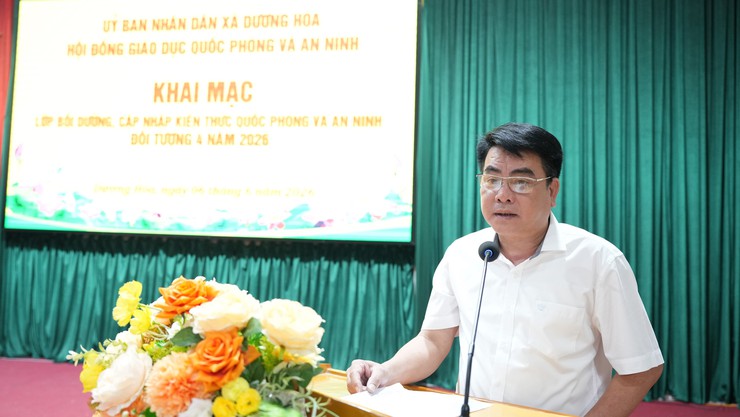 Khai mạc lớp cập nhật, bồi dưỡng kiến thức quốc phòng và an ninh cho đối tượng 4- Ảnh 2.