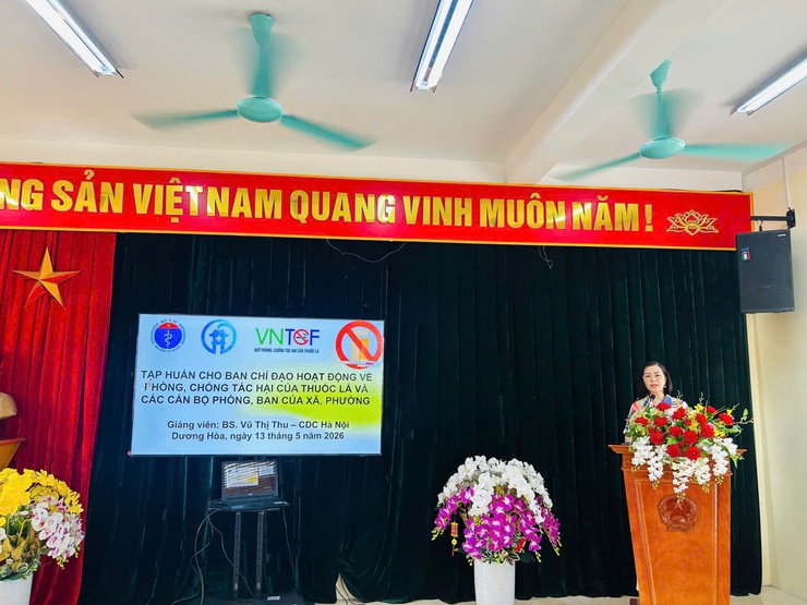 TRẠM Y TẾ XÃ DƯƠNG HOÀ TỔ CHỨC TẬP HUẤN PHÒNG, CHỐNG TÁC HẠI CỦA THUỐC LÁ- Ảnh 1.
