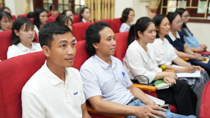 Khai mạc lớp cập nhật, bồi dưỡng kiến thức quốc phòng và an ninh cho đối tượng 4- Ảnh 3.