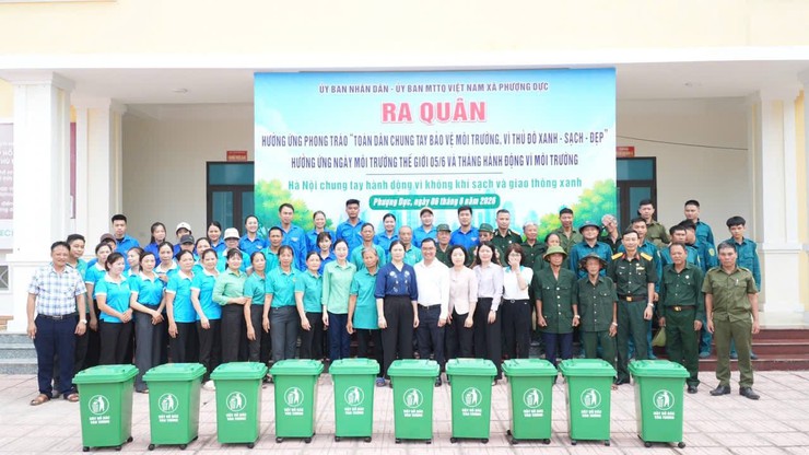 PHƯỢNG DỰC RA QUÂN HƯỞNG ỨNG PHONG TRÀO “TOÀN DÂN CHUNG TAY BẢO VỆ MÔI TRƯỜNG, VÌ THỦ ĐÔ XANH – SẠCH – ĐẸP”- Ảnh 3.