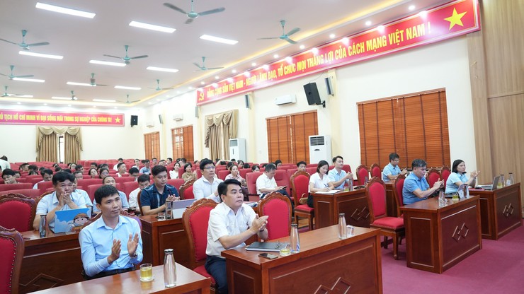 Dương Hòa tăng tốc chuyển đổi số, nâng cao hiệu suất công việc nhờ ứng dụng công nghệ AI- Ảnh 1.