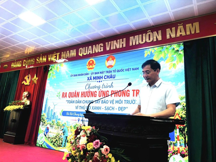 Xã Minh Châu ra quân hưởng ứng phong trào "Toàn dân chung tay bảo vệ môi trường – vì Thủ đô xanh - sạch – đẹp".- Ảnh 3.