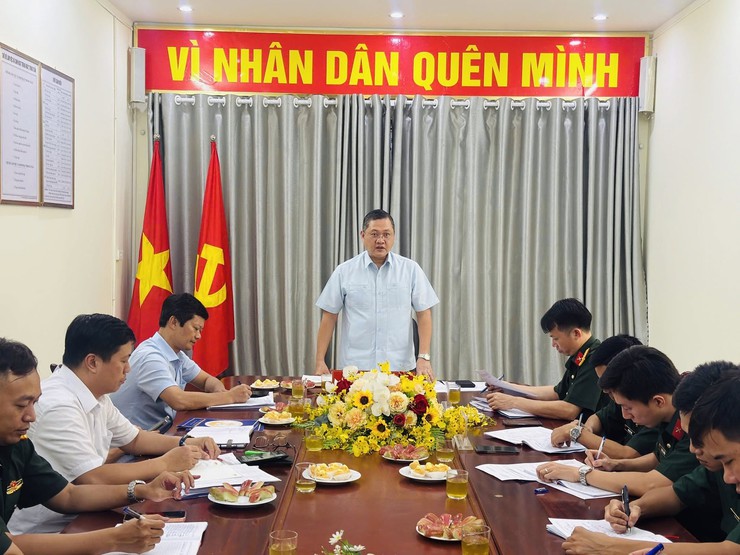 CHI BỘ QUÂN SỰ PHƯỜNG VĂN MIẾU - QUỐC TỬ GIÁM TỔ CHỨC SINH HOẠT THƯỜNG KỲ THÁNG 6/2026- Ảnh 2.