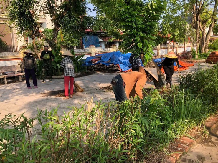 Quảng Oai phát động phong trào thi đua “Toàn dân chung tay bảo vệ môi trường, vì một Thủ đô xanh - sạch - đẹp”- Ảnh 13.